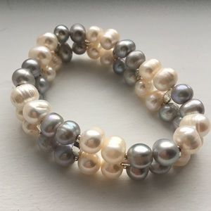 Two-toned Pearl Bracelet